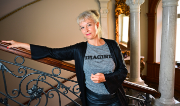 portræt af Sara Stridsberg