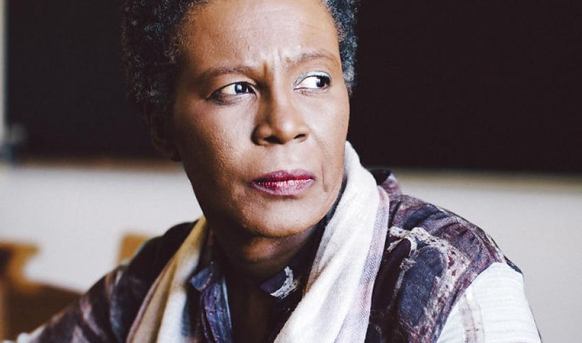 portræt af Claudia Rankine